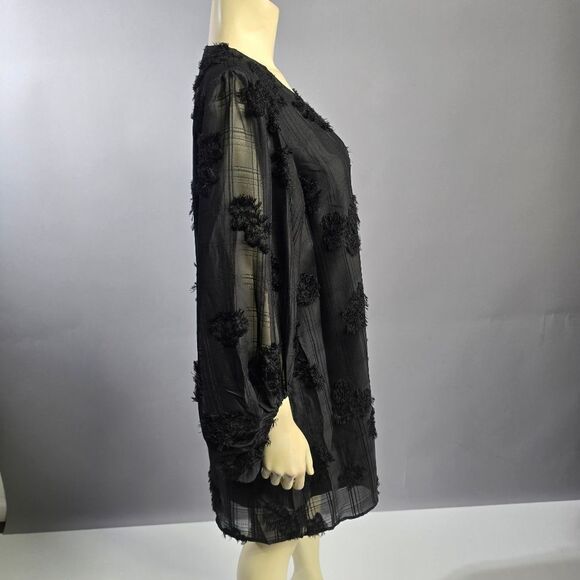 Jodifl Medium Black Textured Dress R14 - Picture 2 of 4